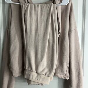 Victoria's Secret Cream/Pink Women's Set